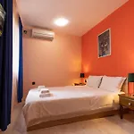 Aleko Center *