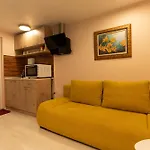 Aleko Center